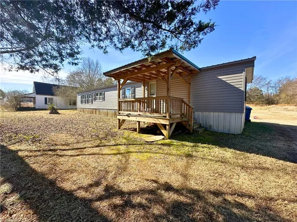 128 Gladstone Rd, Mocksville, NC 27028