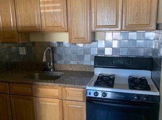 1634 Emerson St #1, Philadelphia, PA 19152