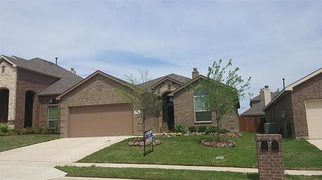 1st image of 2933 Maple Creek Dr
