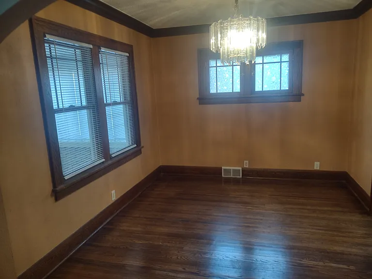 Dining room with refinished hardwood floors