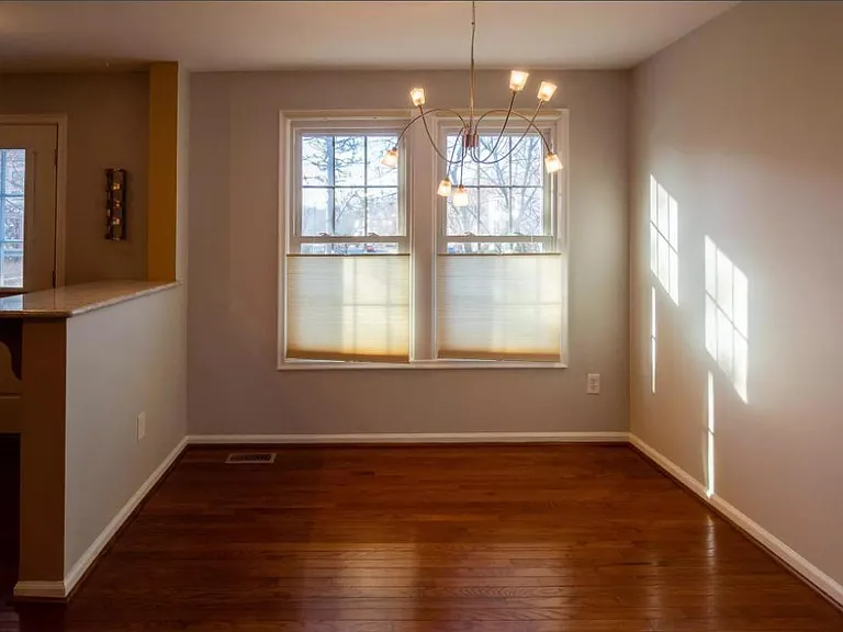 727 Herndon Woods Ct — Photo 11