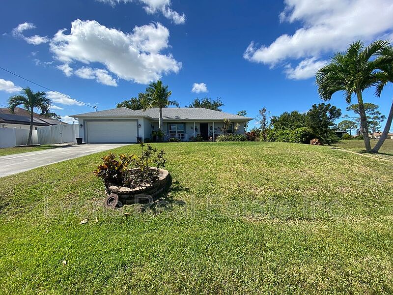1st image of 1704 NW 13th Ter