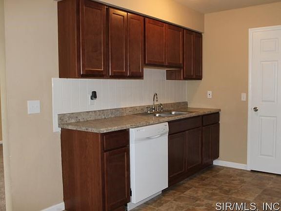 5th image of 4112 Kaseberg Ln