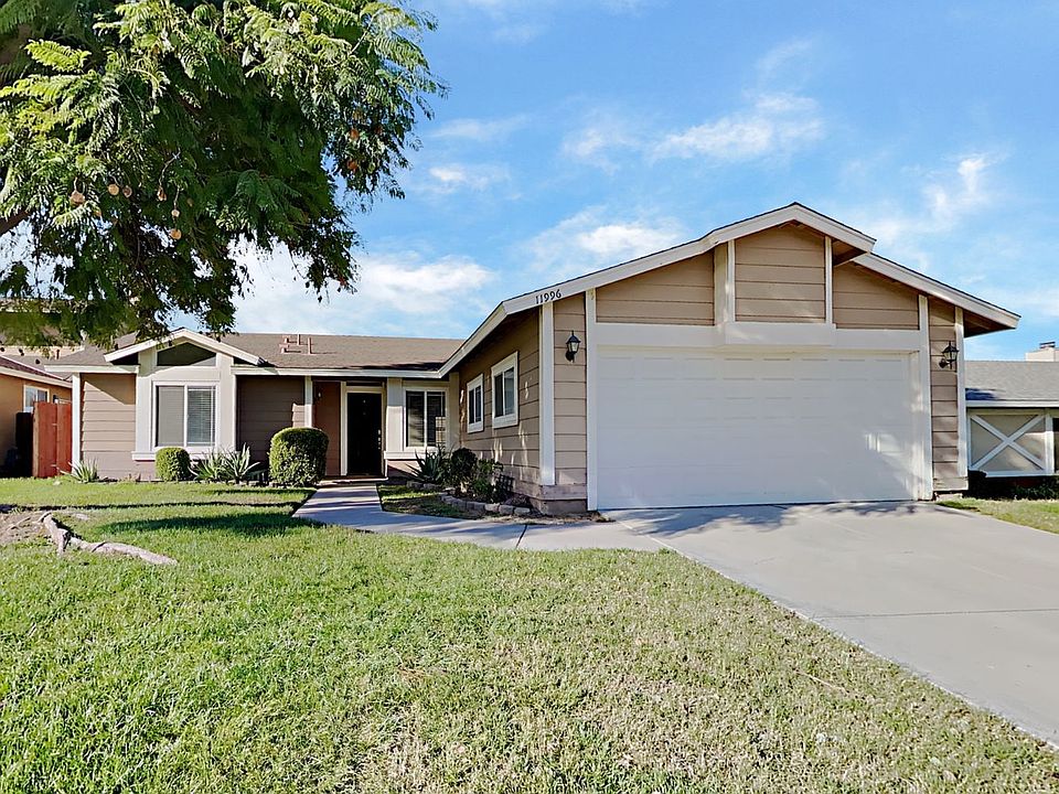 1st image of 11996 Mangrove Ct