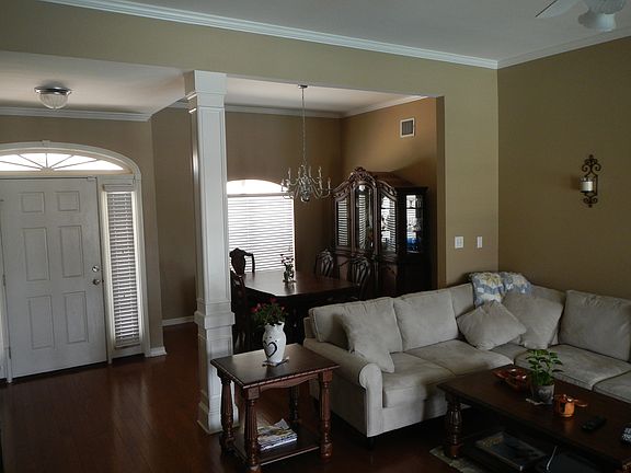 5th image of 1304 E Belle Haven Dr