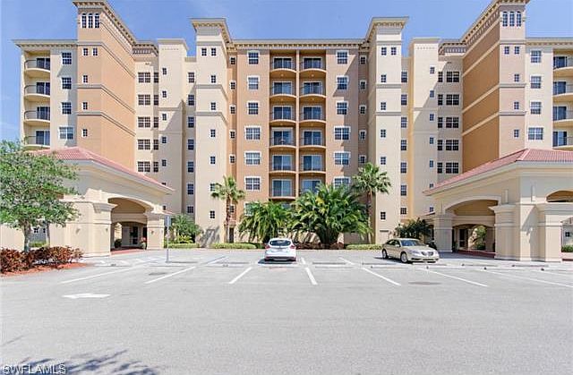 1st image of 580 El Camino Real #3801