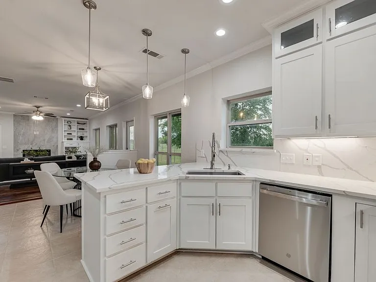 5855 County Road 408 — Photo 15