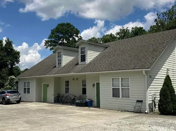 700 Sykes Street, 700 Sykes St #B, Chapel Hill, NC 27516