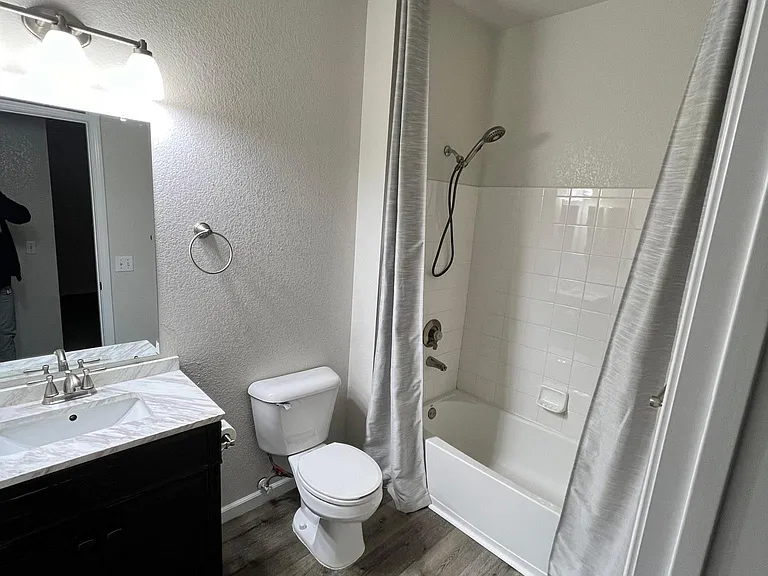 19049 E Warren Dr #202 — Photo 13
