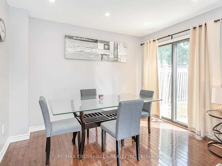 5041 Rundle Ct — Photo 6