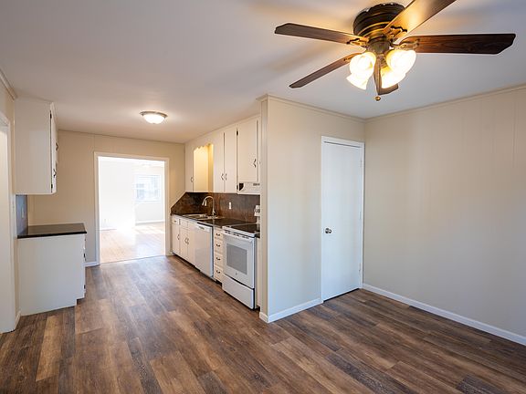 3rd image of 5525 W 97th St #5525