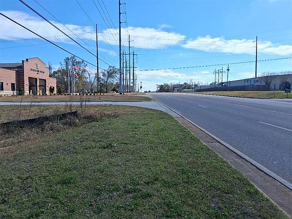 4th image of 0 Schillinger Rd