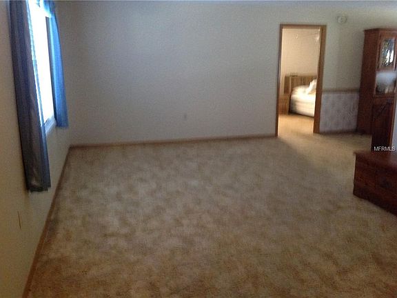 5th image of 733 Cedar Knoll Dr S