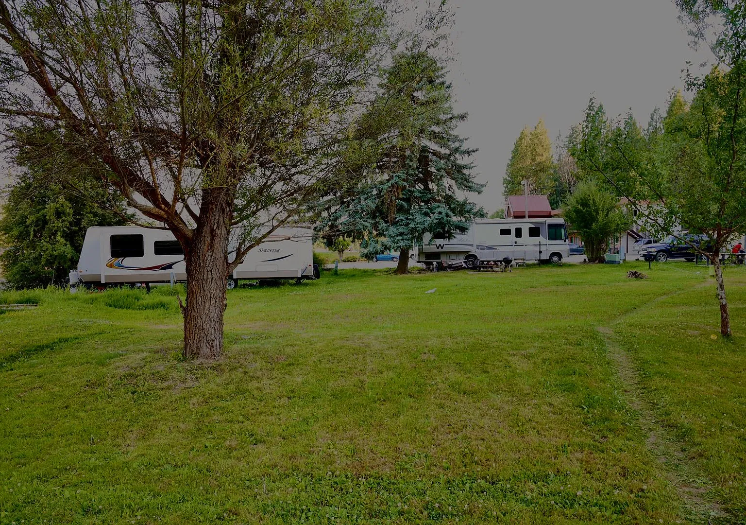Basecamp Living | RV #1 — Photo 2