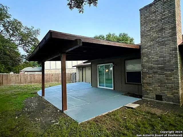 4611 Crested Land — Photo 16