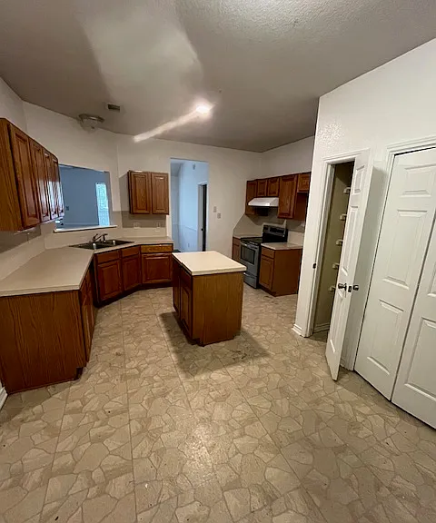 5111 Warwicke Dr — Photo 11