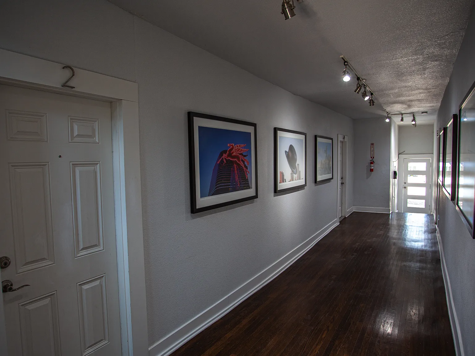 2 bed, 825 sqft, $1,650 — Photo 2