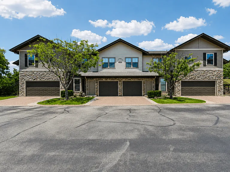 Las Brisas Apartments | Homes for rent in Round Rock, Texas