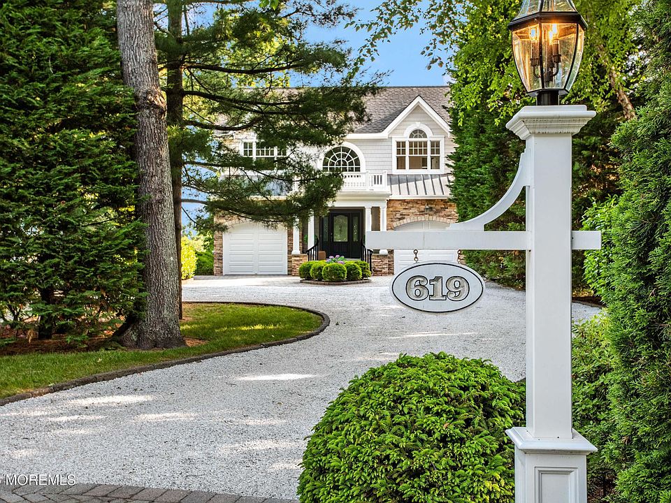 1st image of 619 Beacon Blvd