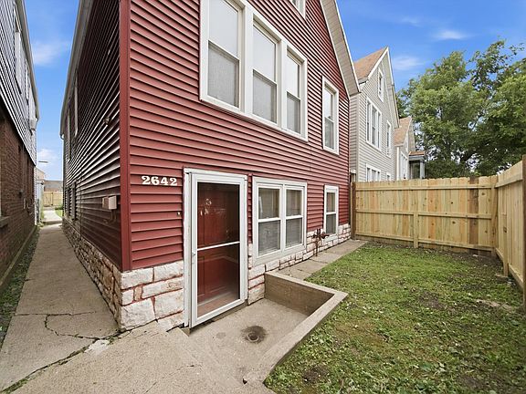 4th image of 2642 S Sacramento Ave