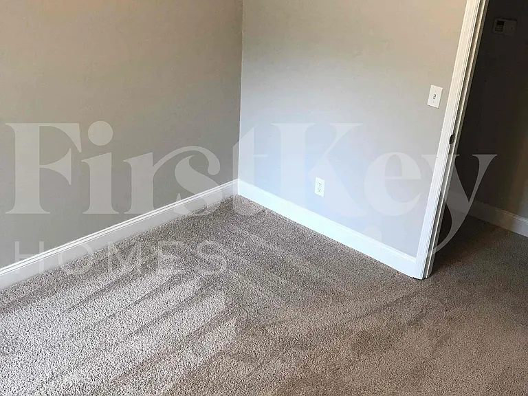103 Walnut Way — Photo 9