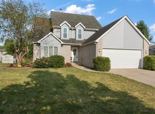 9901 Monroe St, Crown Point, IN 46307