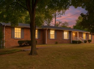 2045 Nora Ln, Hermitage, TN 37076