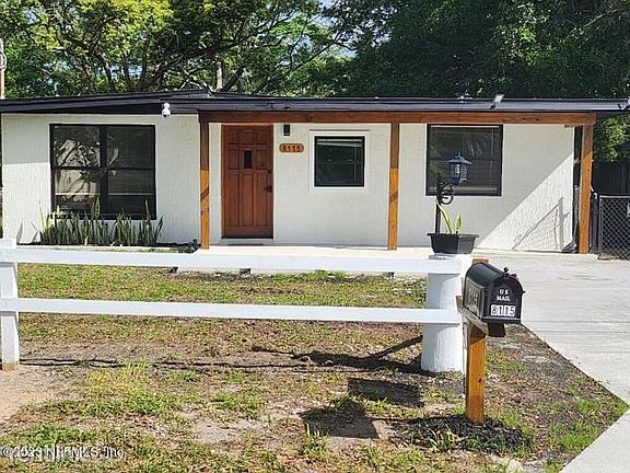 2nd image of 8115R Galveston Ave