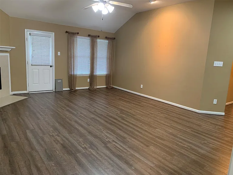13223 Heather Falls Dr — Photo 5