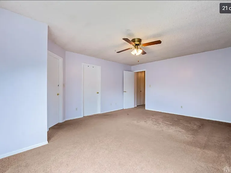 28 Carriage Pl — Photo 19