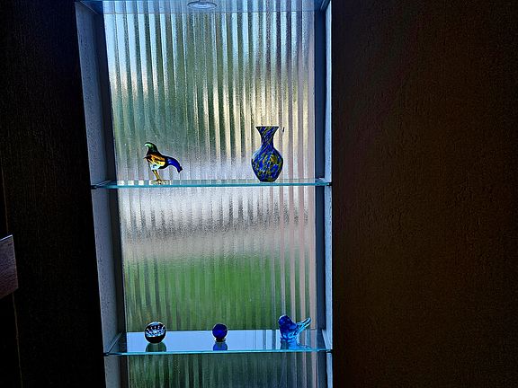 Glass display window