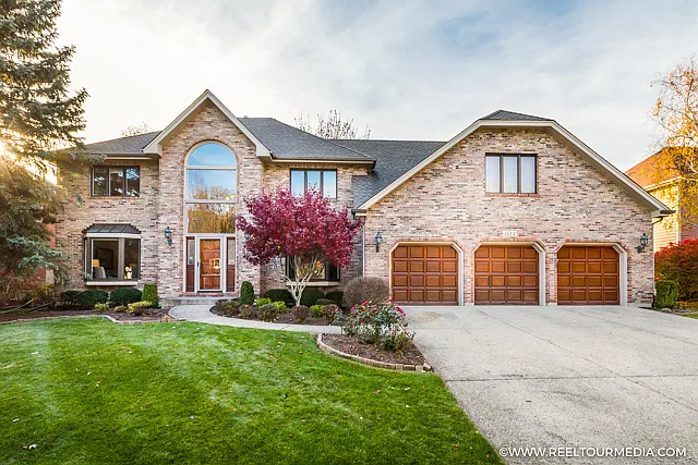 1612 Imperial Cir photo 1