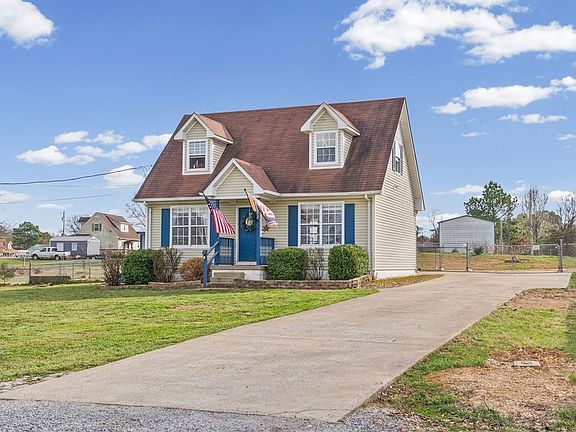 4th image of 5483 Roaring Springs Rd