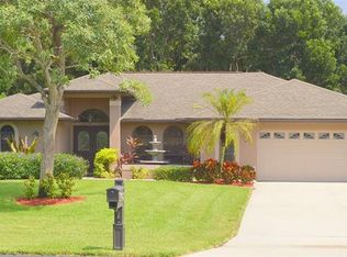 6657 Willow Lake Cir, Fort Myers, FL 33966
