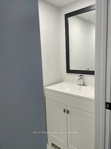 2 bed, $2,400 — Photo 3