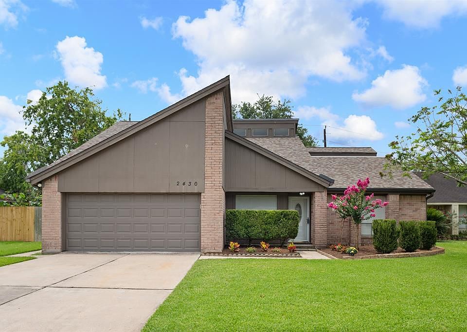 1st image of 2430 Long Reach Dr