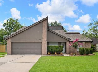 2430 Long Reach Dr, Sugar Land, TX 77478