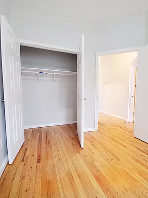 Rented by Rentall Group Inc | media 7