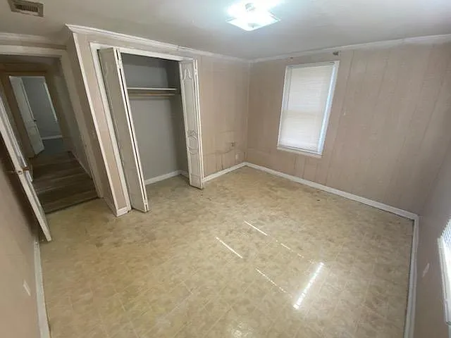 702 N 65th Ave — Photo 13