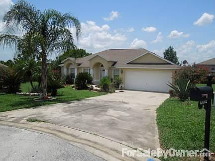 FRONT DRIVEWAY/ FRONT PORCH