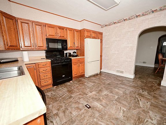 4th image of 416 E Prospect St