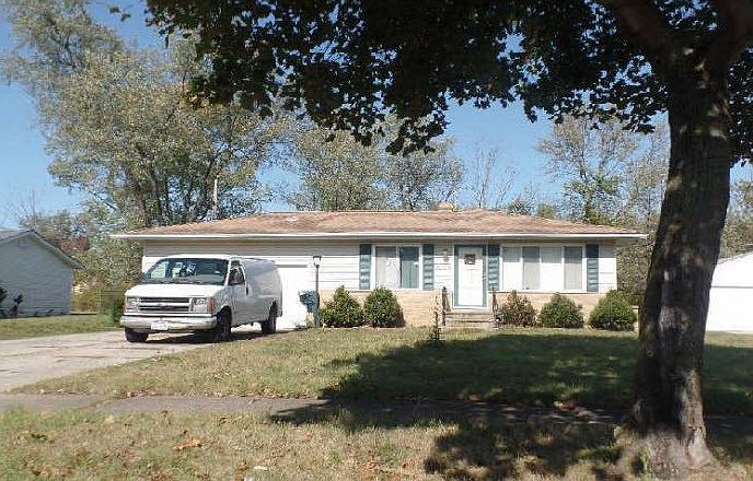 1st image of 23139 Lori Dr