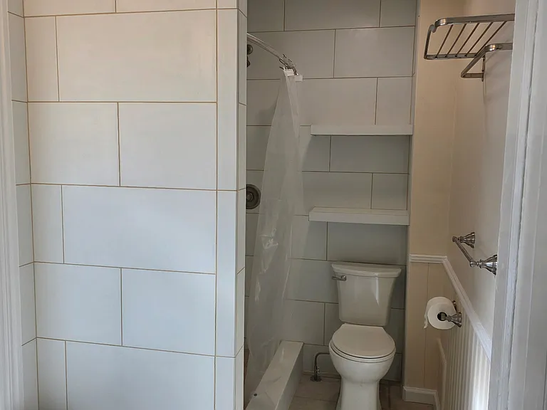 184 Forest Ave #2 — Photo 18