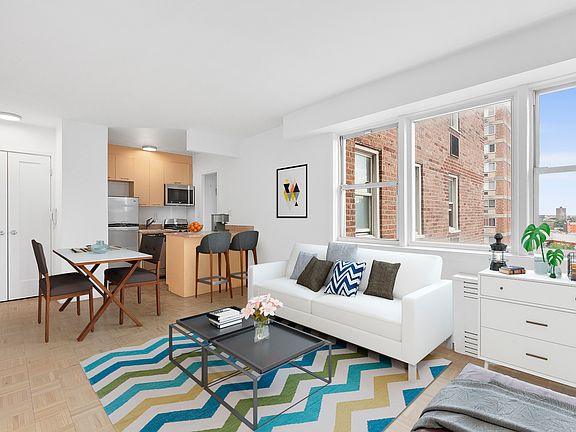 2nd image of 30 W 141st St #B6