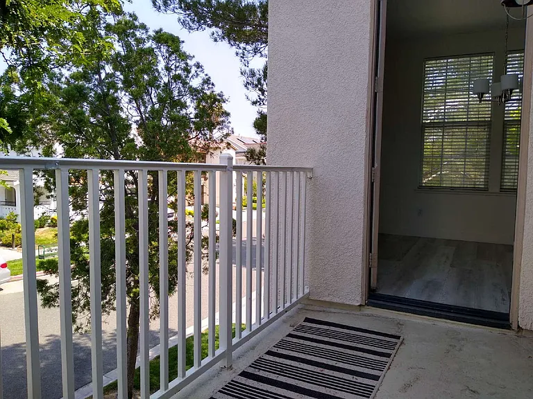 27044 Victoria Ln #103 — Photo 6