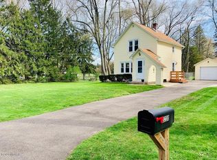3230 Tampa St, Kalamazoo, MI 49048