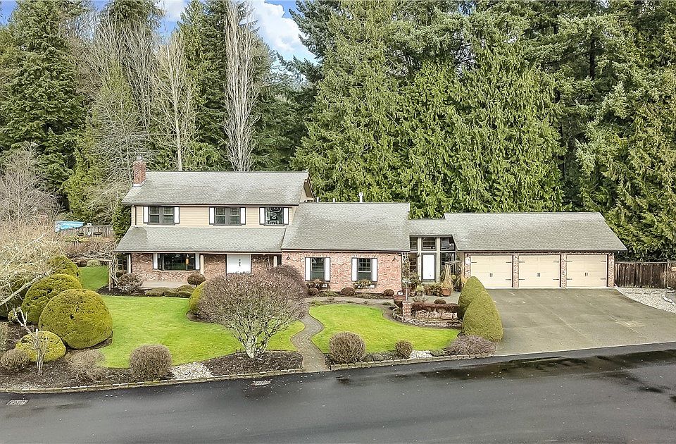 1st image of 5304 33rd Ct SE