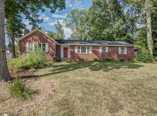 705 Woodside Dr, Kings Mountain, NC 28086