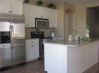 7024 W Potter Dr, Glendale, AZ 85308