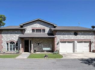 133 Rio Retiro Ln, Ingram, TX 78025